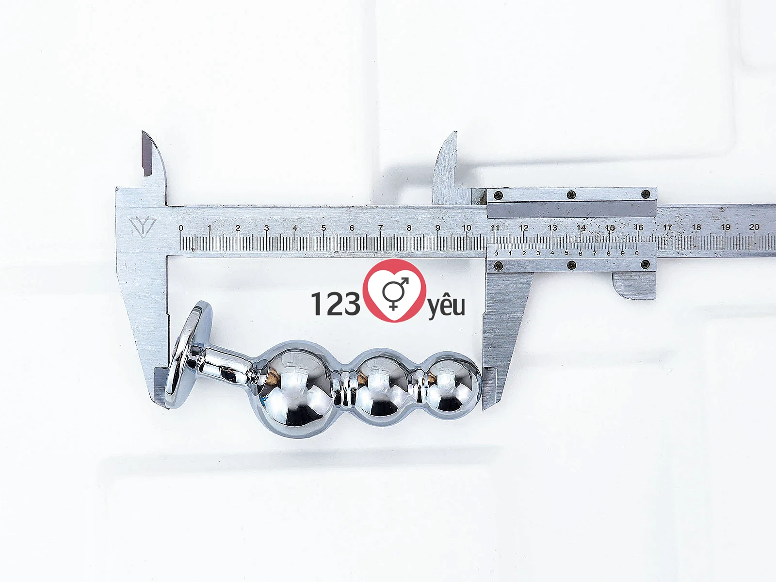 Dụng cụ kích thích hậu môn Inox 3 nấc