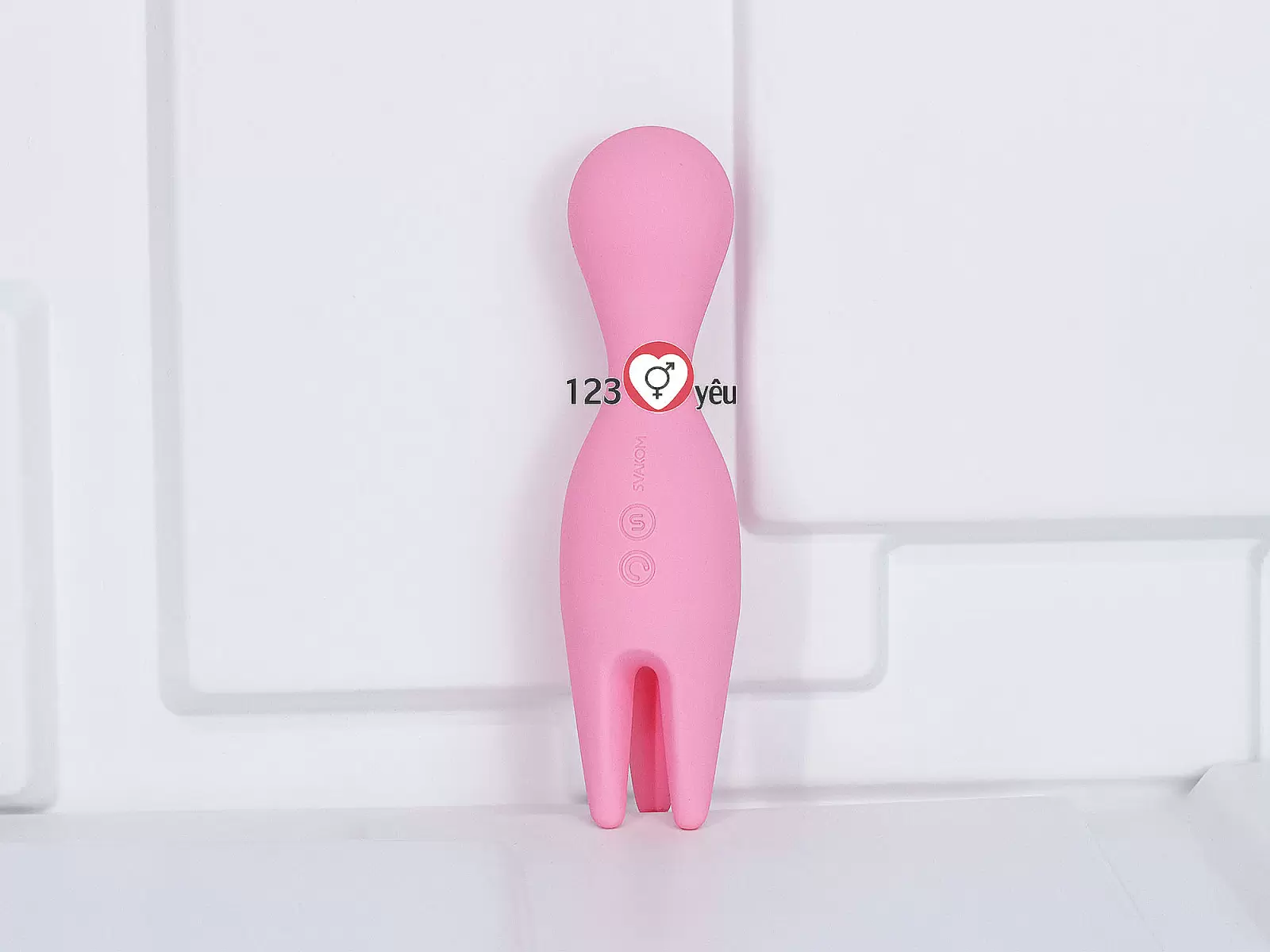 Máy mát xa ngón tay rung điểm G Svakom Nymph tiêu chuẩn châu âu