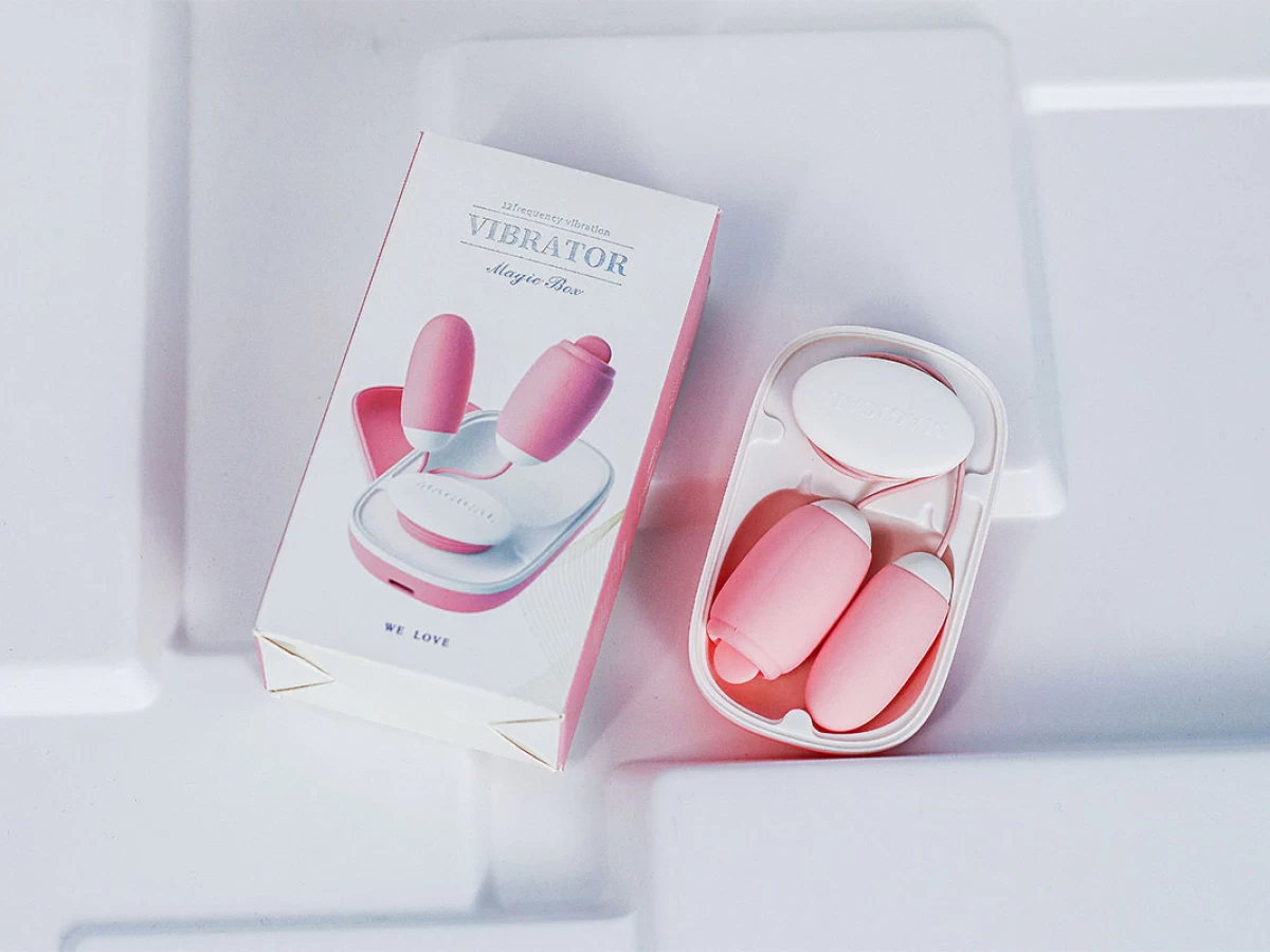 Trứng rung Vibrator Magic Box có lưỡi liếm