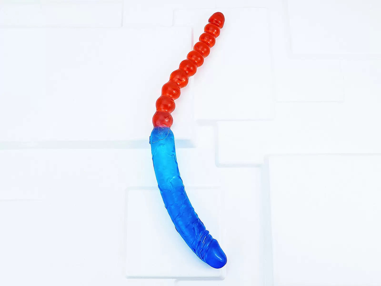 Dương vật giả 2 đầu dương vật và kích hậu xanh đỏ