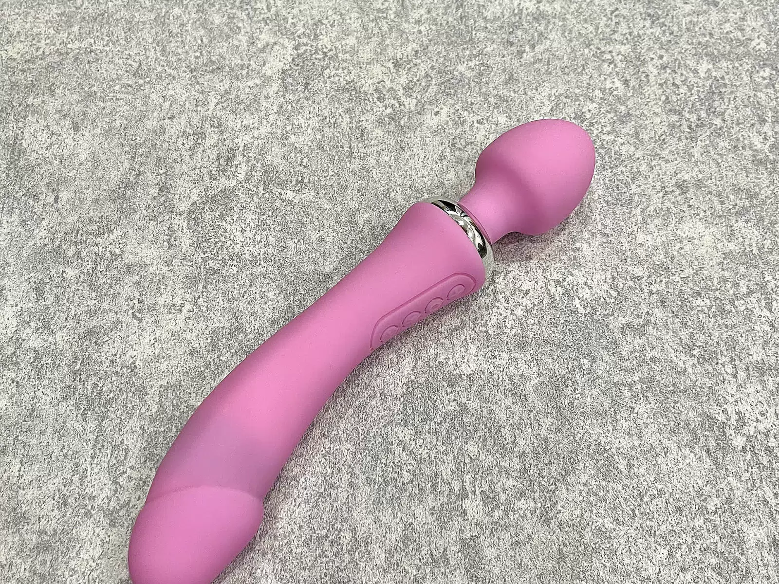 Thanh L&yacute; - M&aacute;y m&aacute;t xa t&igrave;nh y&ecirc;u rung 2 đầu Double End kh&ocirc;ng c&ograve;n chức năng rung
