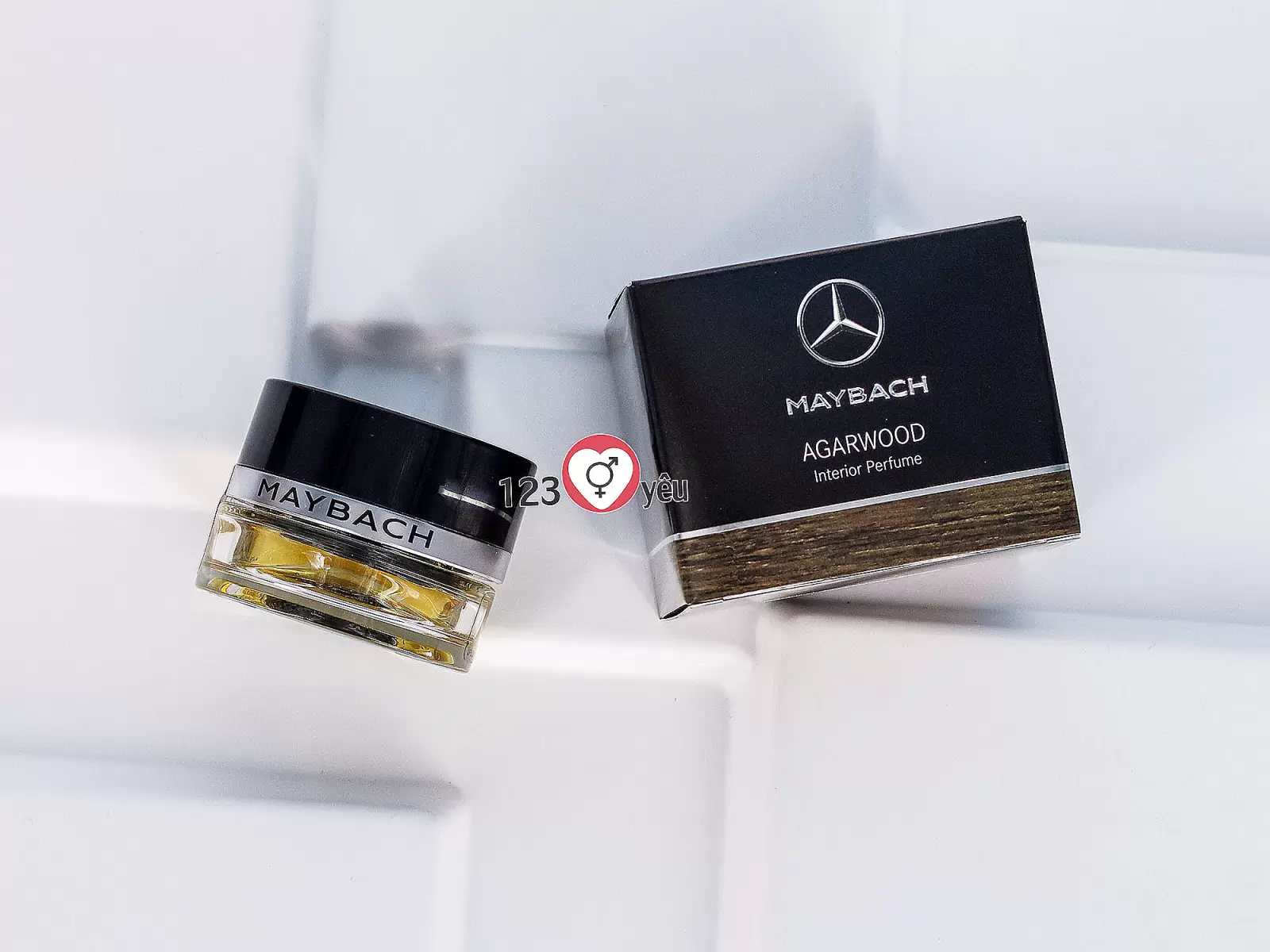 Nước hoa xe hơi Maybach Agarwood đẳng cấp mùi hương cho nội thất xe sang
