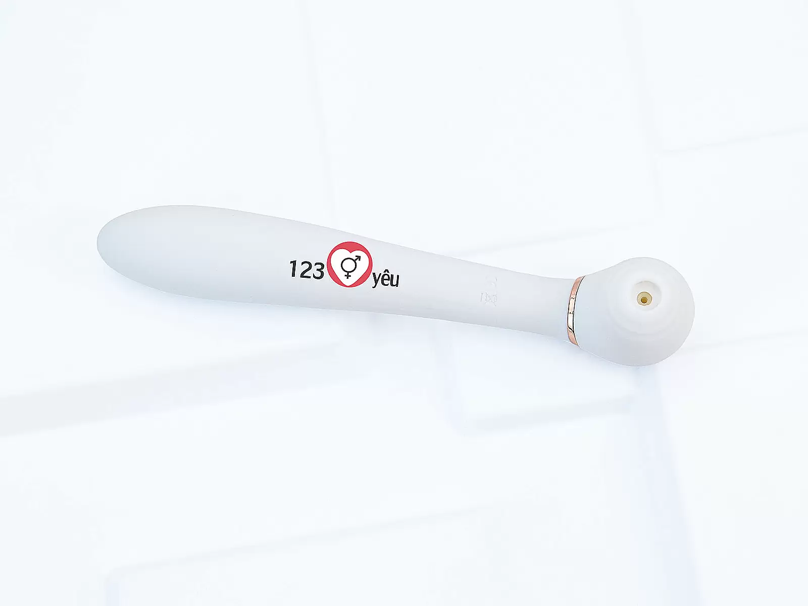 Máy massage 2 đầu rung hút Desirable Wand