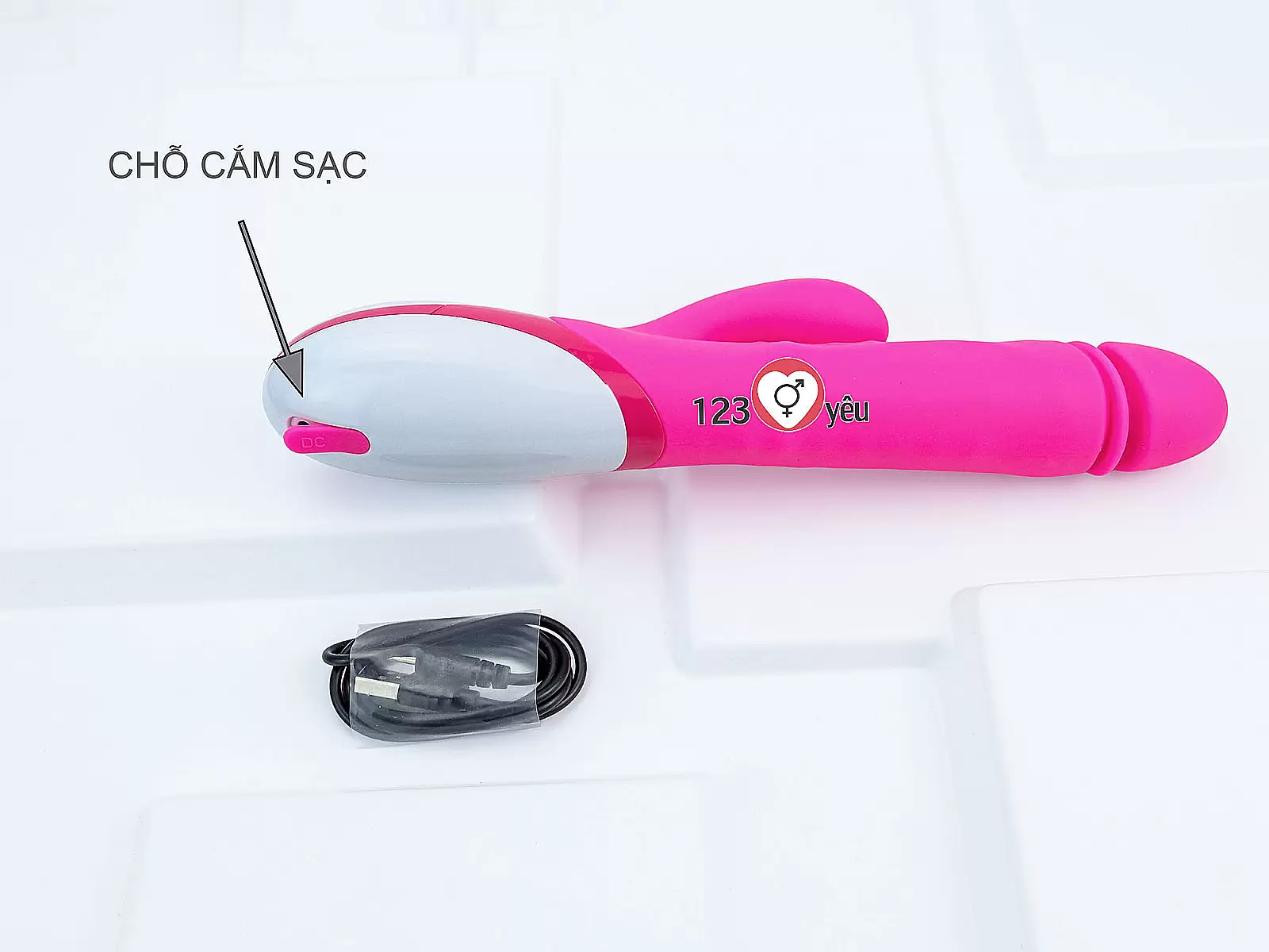 Dương vật giả đa năng Nalone Wave rung, xoay, thụt làm ấm sử dụng pin sạc