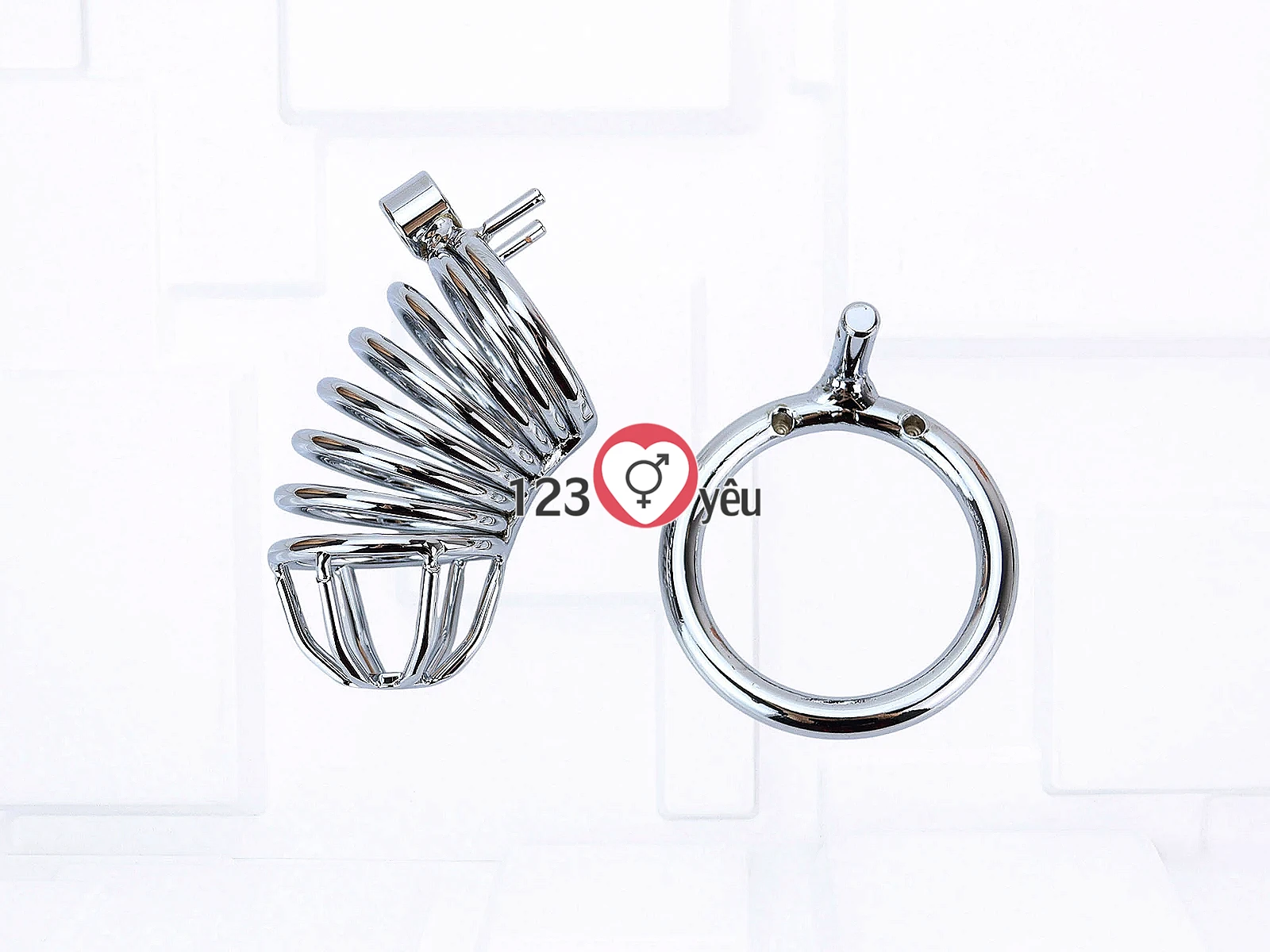 Dụng cụ bạo dâm khóa dương vật inox thiết kế lồng kim loại kèm ổ khoá