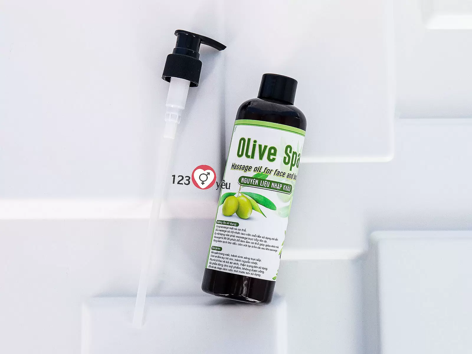 Dầu massage Olive Spa thư giãn tối ưu cho da mặt và toàn thân