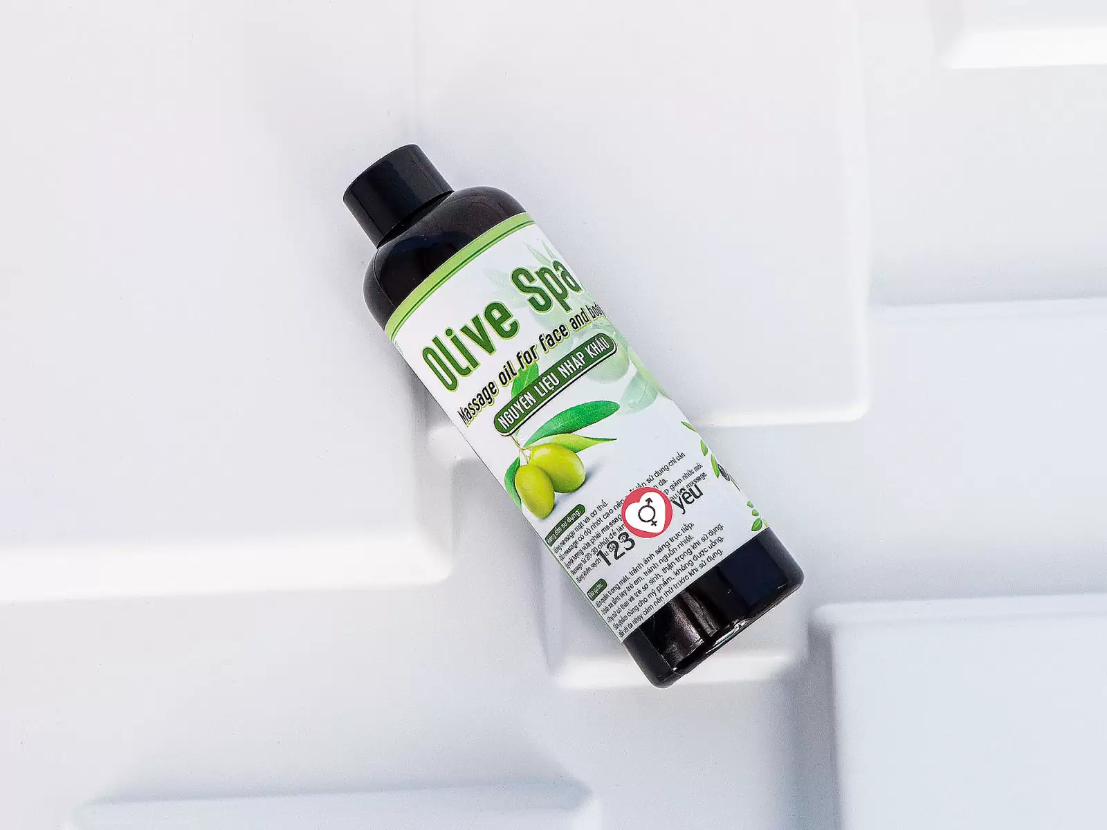 Dầu massage Olive Spa thư giãn tối ưu cho da mặt và toàn thân