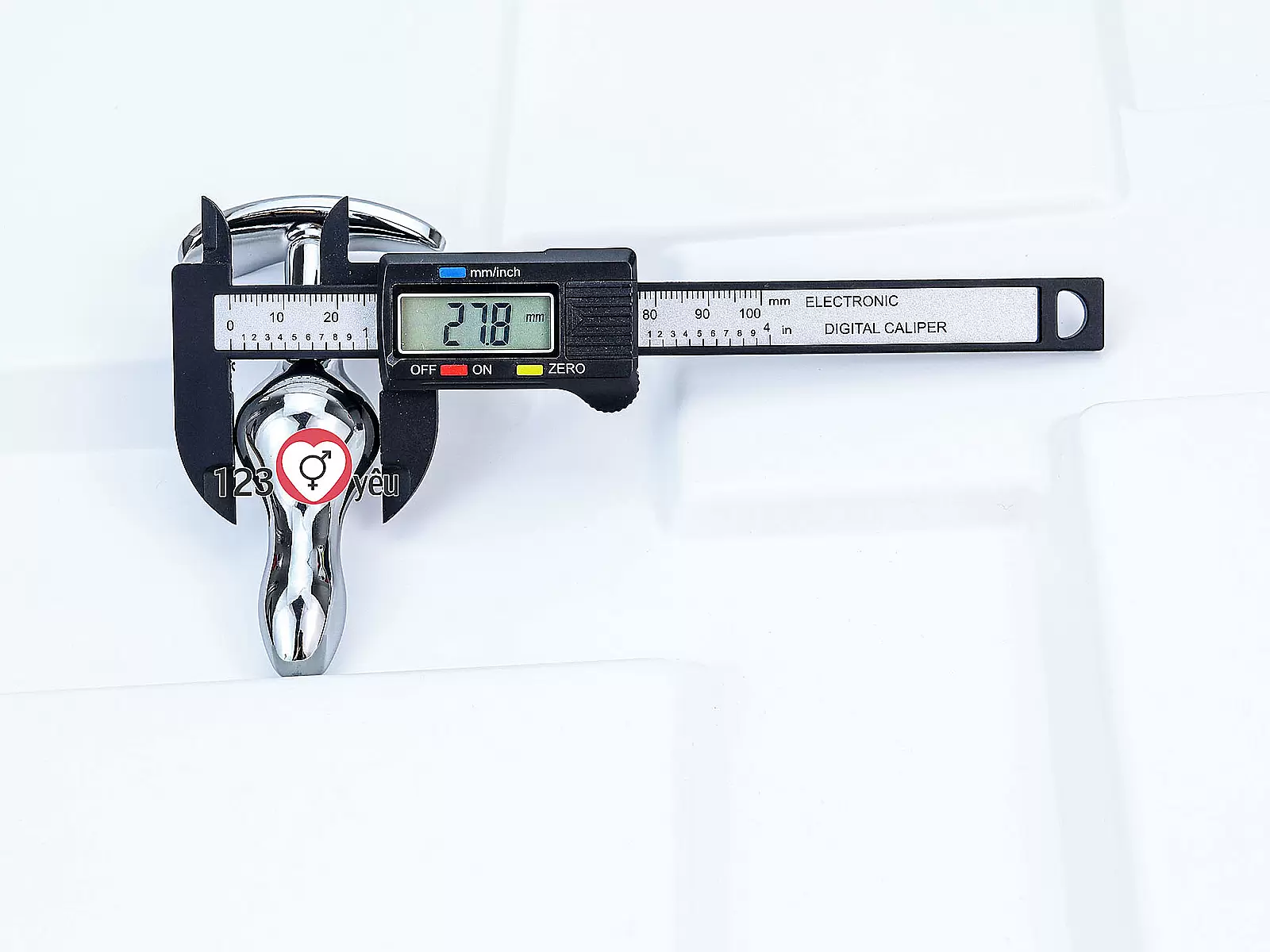 Đồ chơi kích hậu có tay cầm inox K1H50