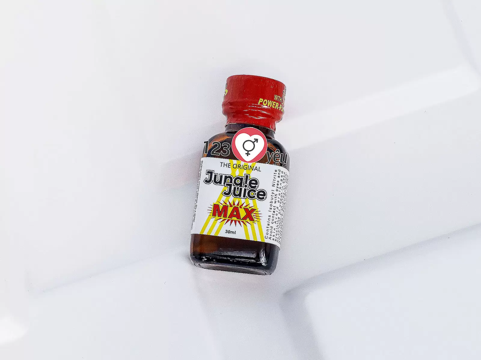 Chai hít Jungle Juice Max 30ml bí quyết tăng cường phấn khích và khoái cảm