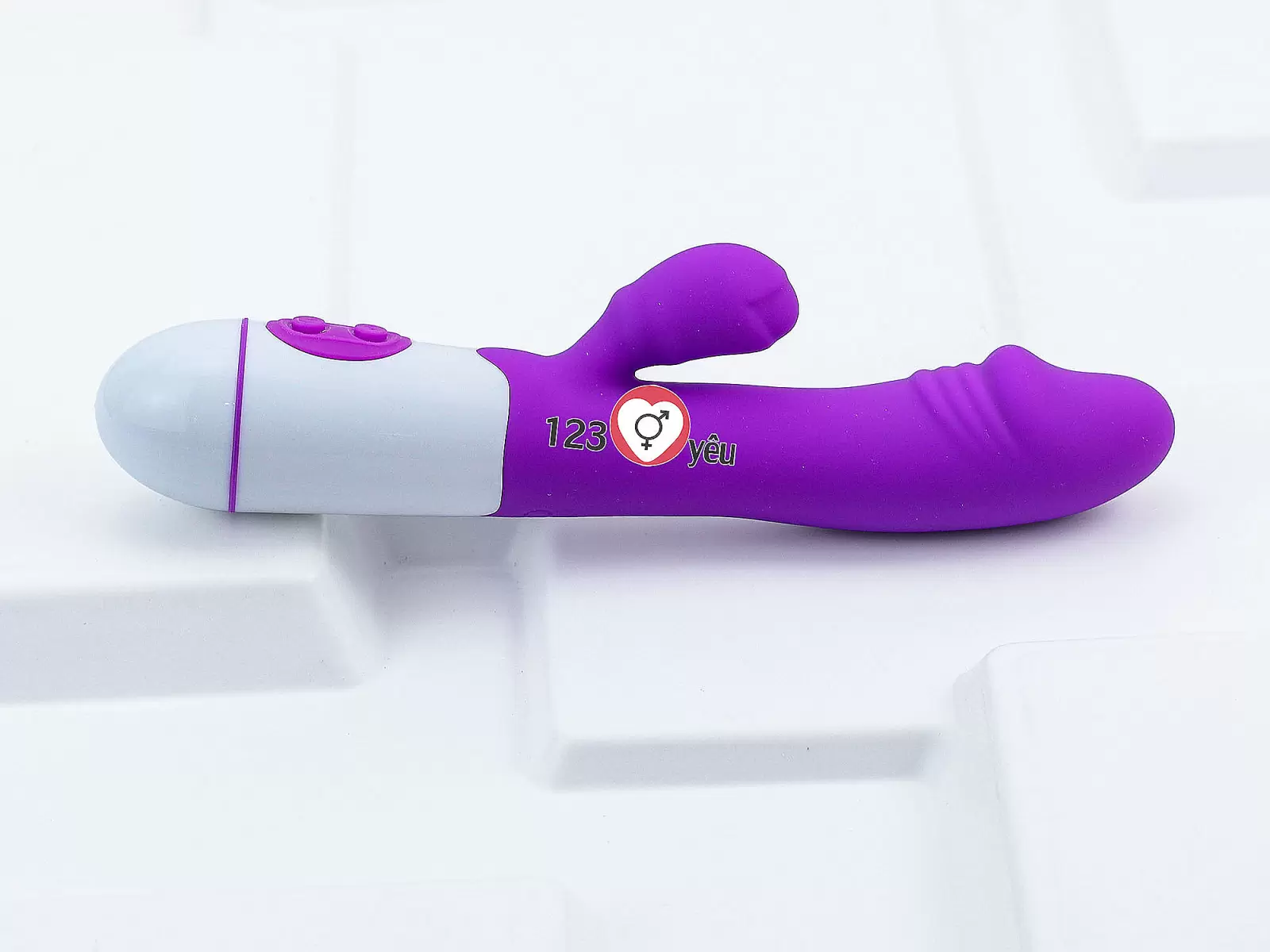 Dương vật giả đa năng nhỏ gọn Snappy giá rẻ