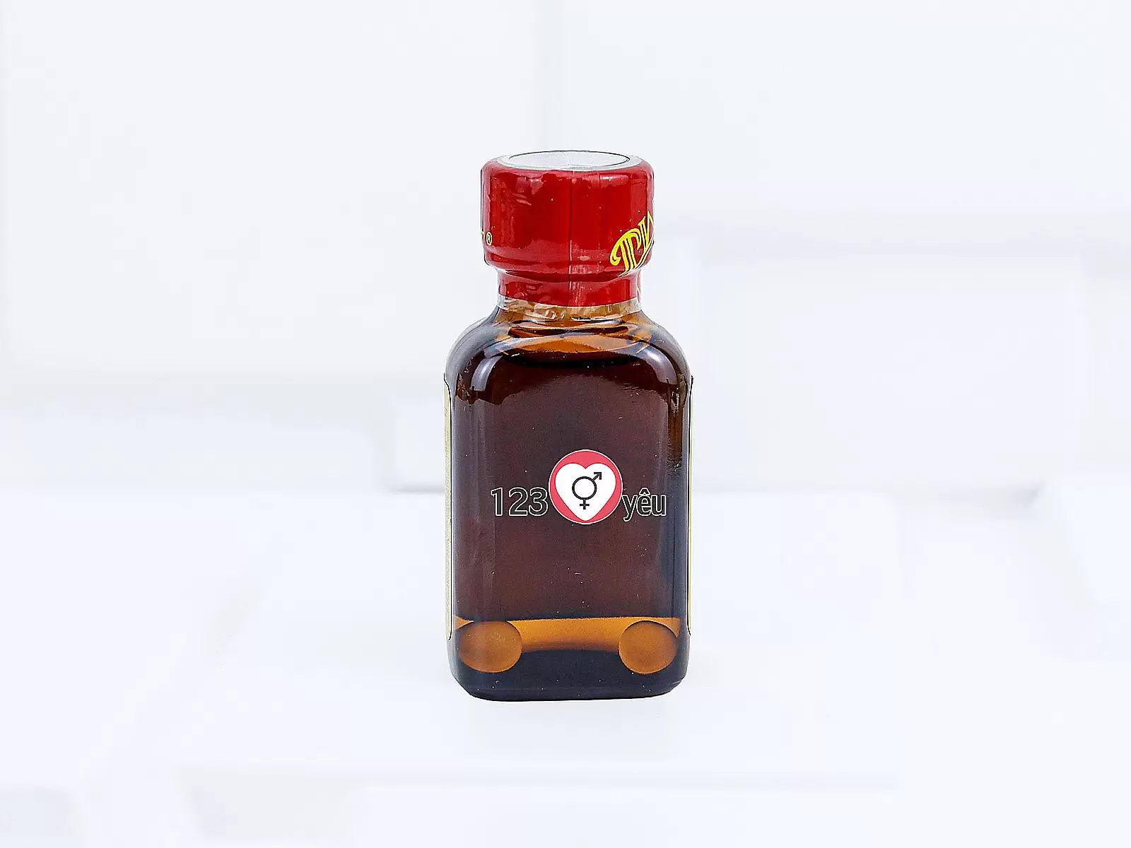 Chai hít Gold Label Amsterdam 30ml tăng cảm giác khoái cảm