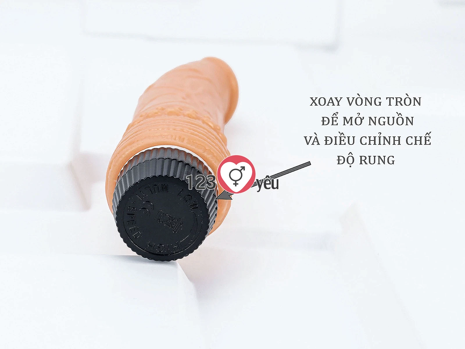 Dương vật giả silicon cong Shaki Sweet