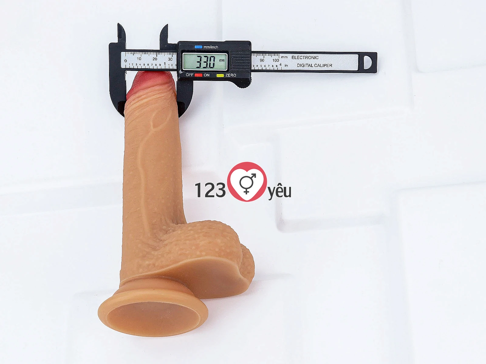 Dương vật giả có đế Lovetoy Nature Cock 7 inch thiết kế chân thật, trải nghiệm linh hoạt