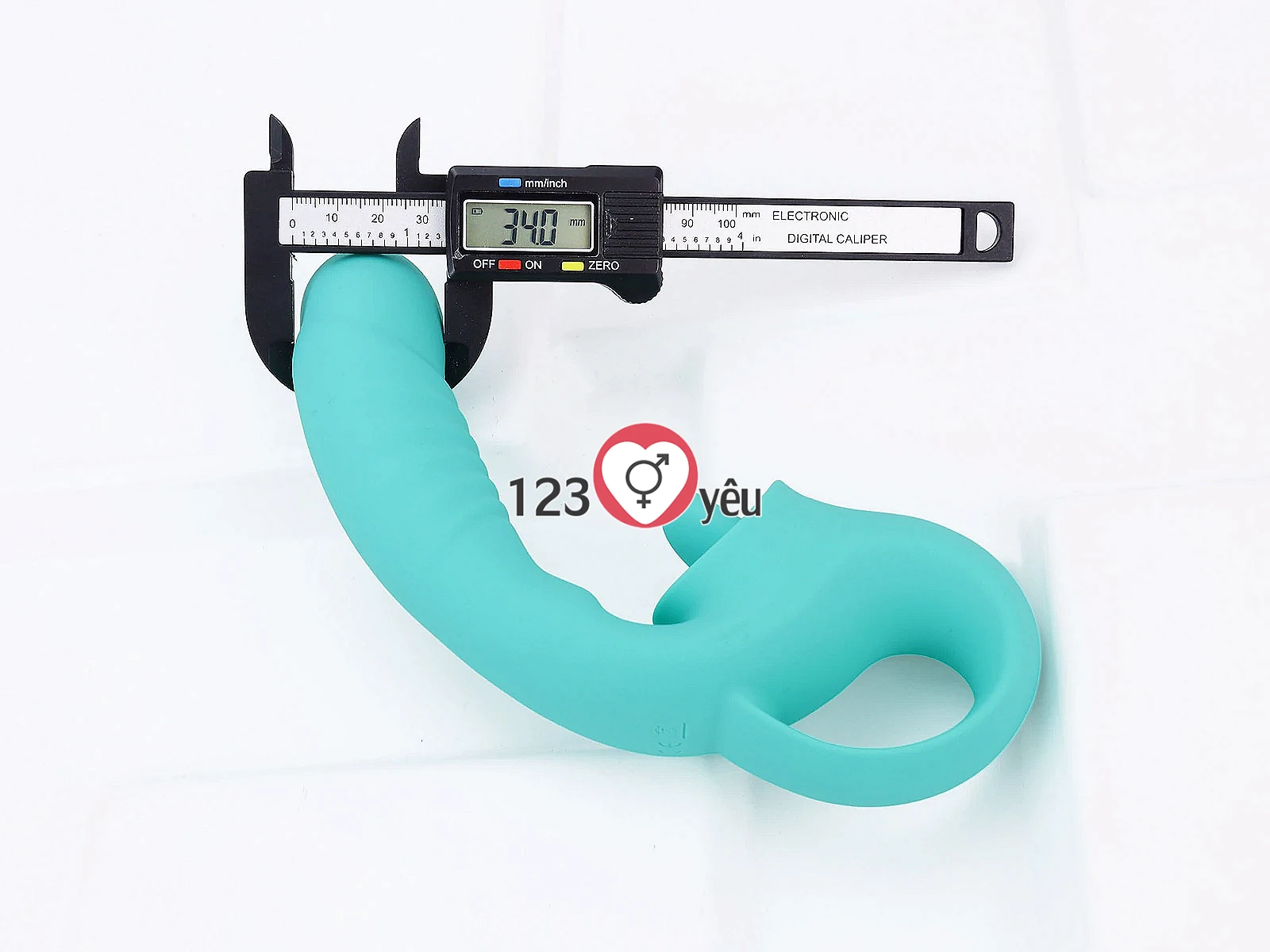 Dương vật giả Tongue Licking rung liếm lưỡi 2 trong 1 mang đến trải nghiệm đa điểm