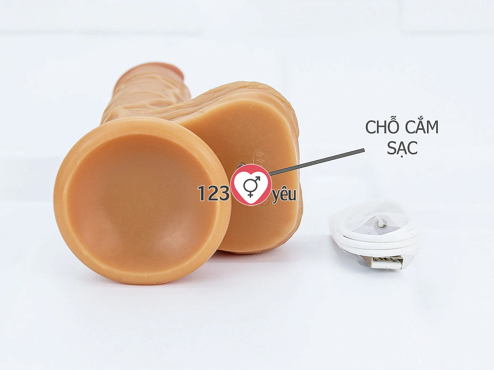 Dương vật giả có đế Devil Yeain rung ngoáy cực mạnh