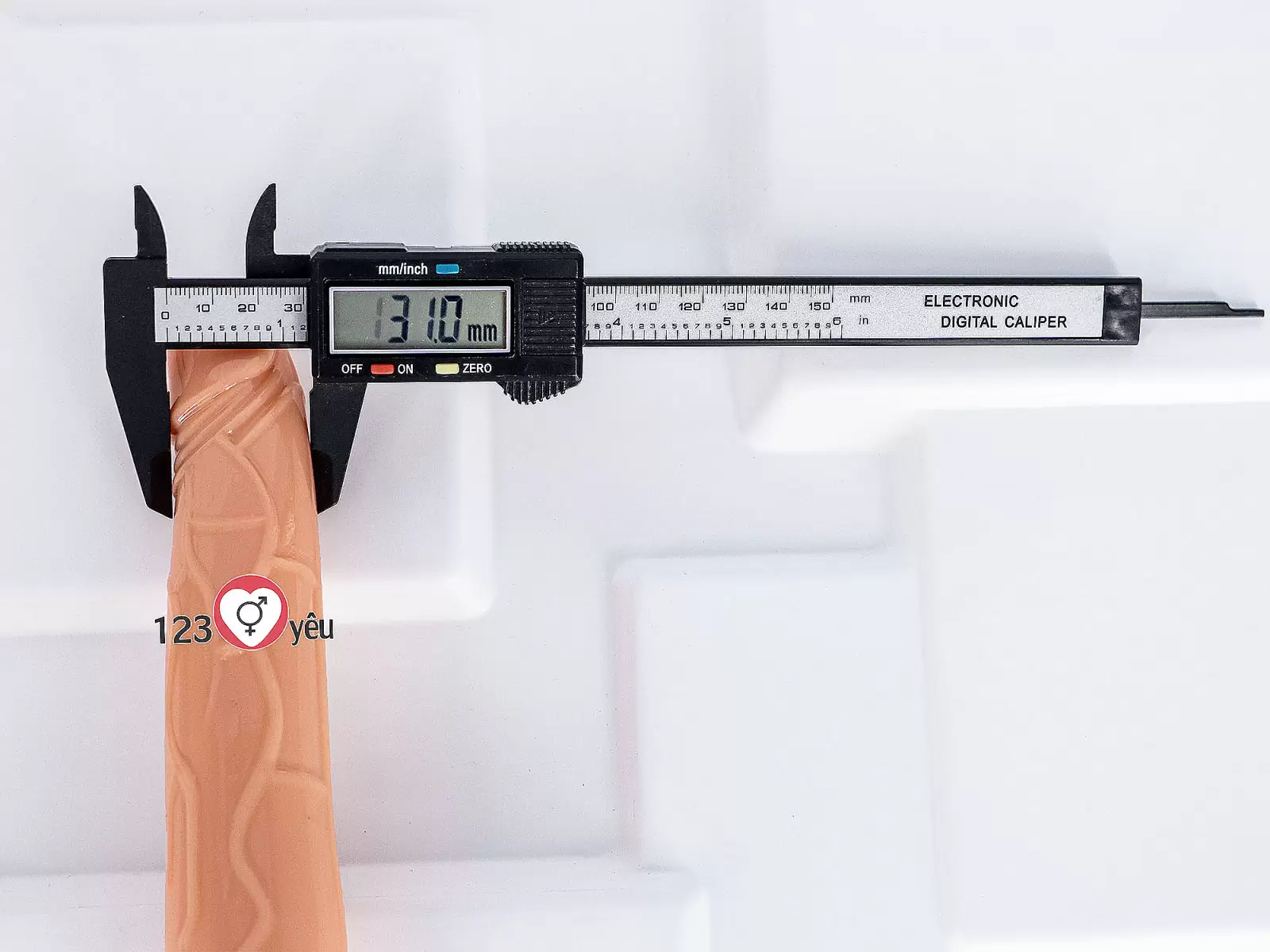 Máy thủ dâm dương vật giả có đế cắm điện phiên bản mới nhất