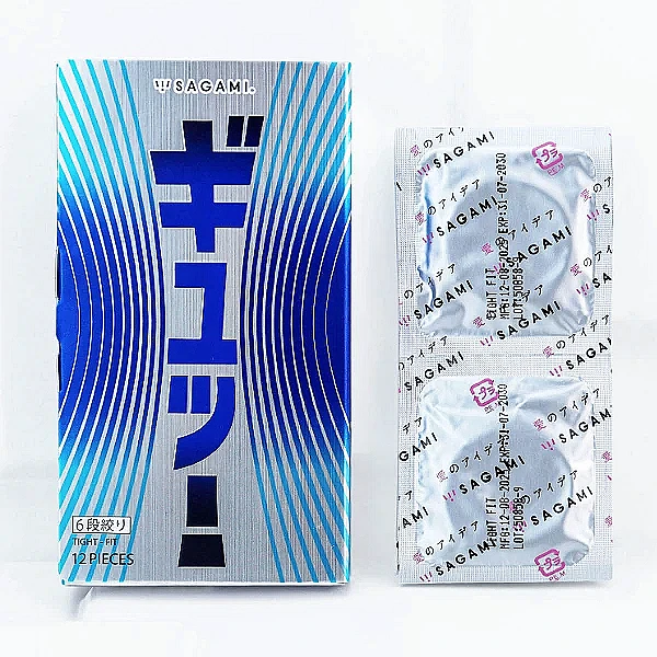 Bao cao su Sagami Tight-Fit hộp 12 bao