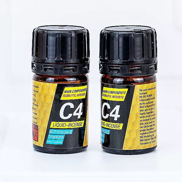 Chai hít C4 Liquid Incense 40ml kích thích hưng phấn mạnh mẽ