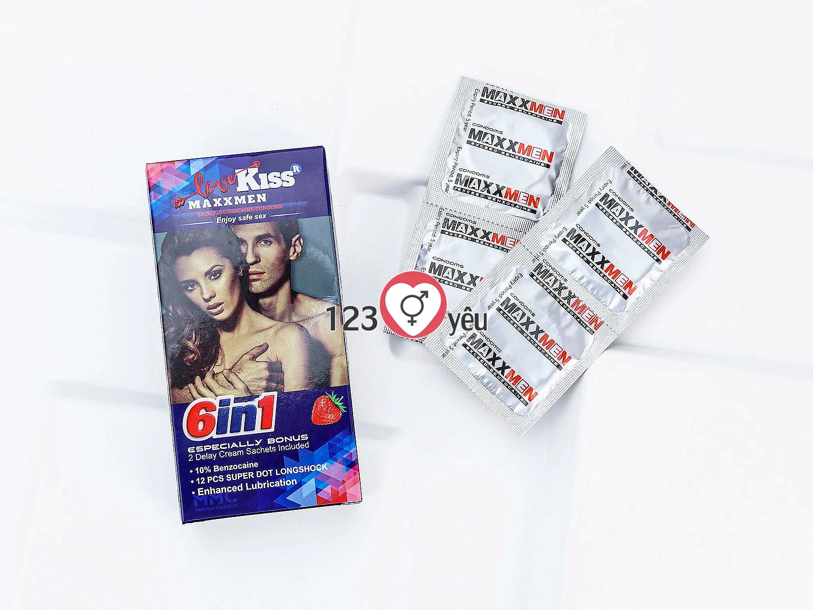 Bao Cao Su Love Kiss MaxxMen 6in1 dài thời gian, bề mặt gân gai tăng kích thích, hương dâu thơm nhẹ