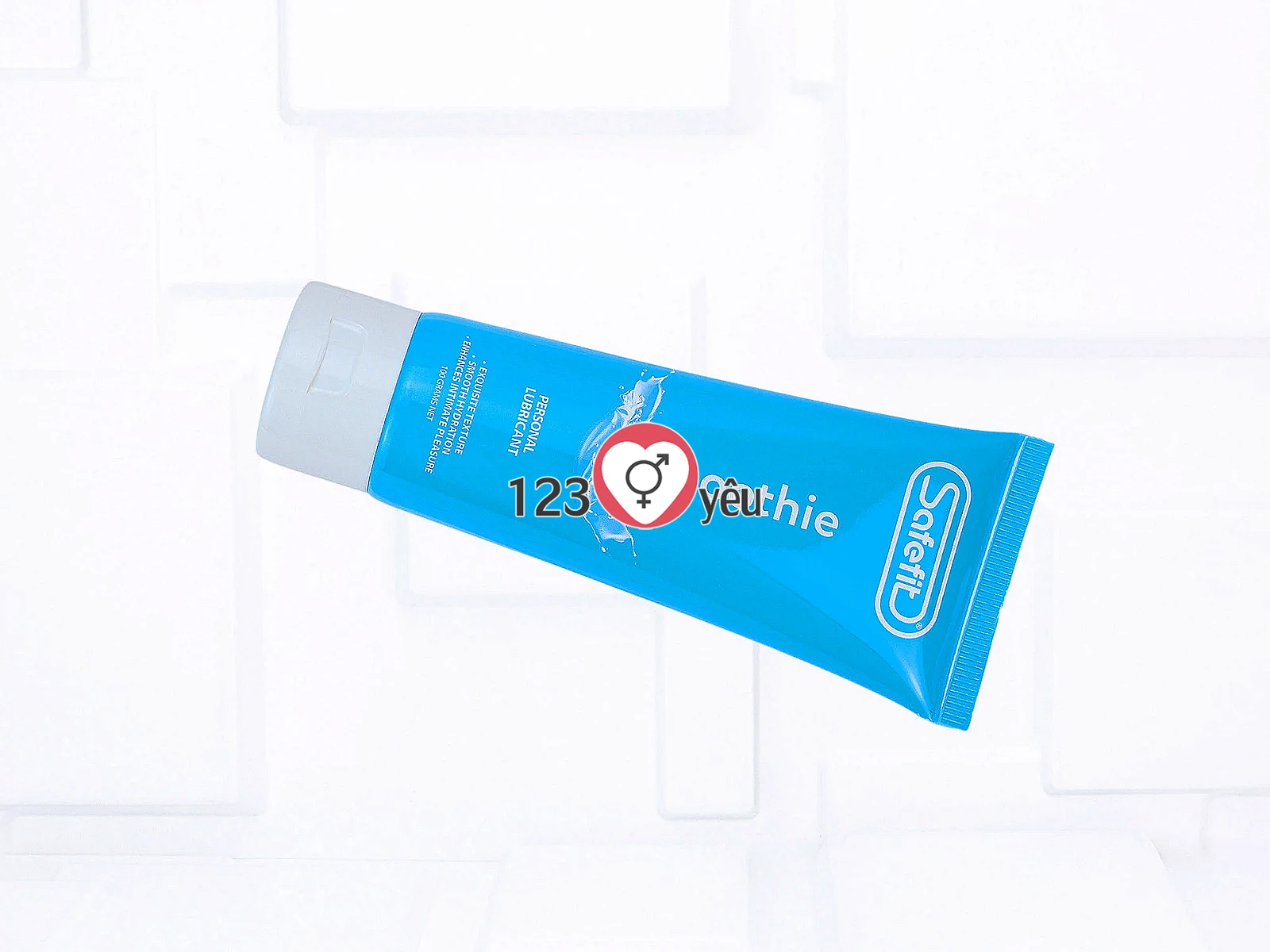 Gel bôi trơn Safefit Smoothie tạo cảm giác trơn mượt và thoải mái khi quan hệ
