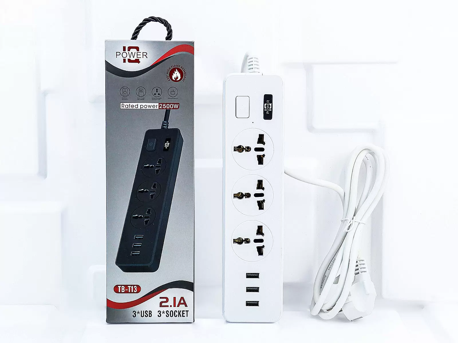 Ổ Cắm Điện IQ Power TB-T13 3 Chấu – 3 Cổng USB Công Suất 2500W