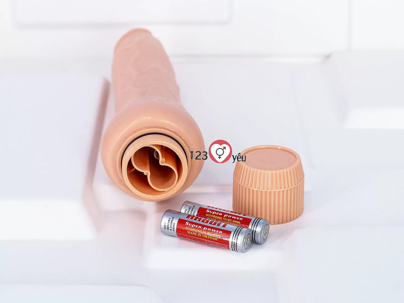 Thanh Lý Mới 100% - Dương Vật Có Đế 8 inch Hàng Mẫu Chụp Hình
