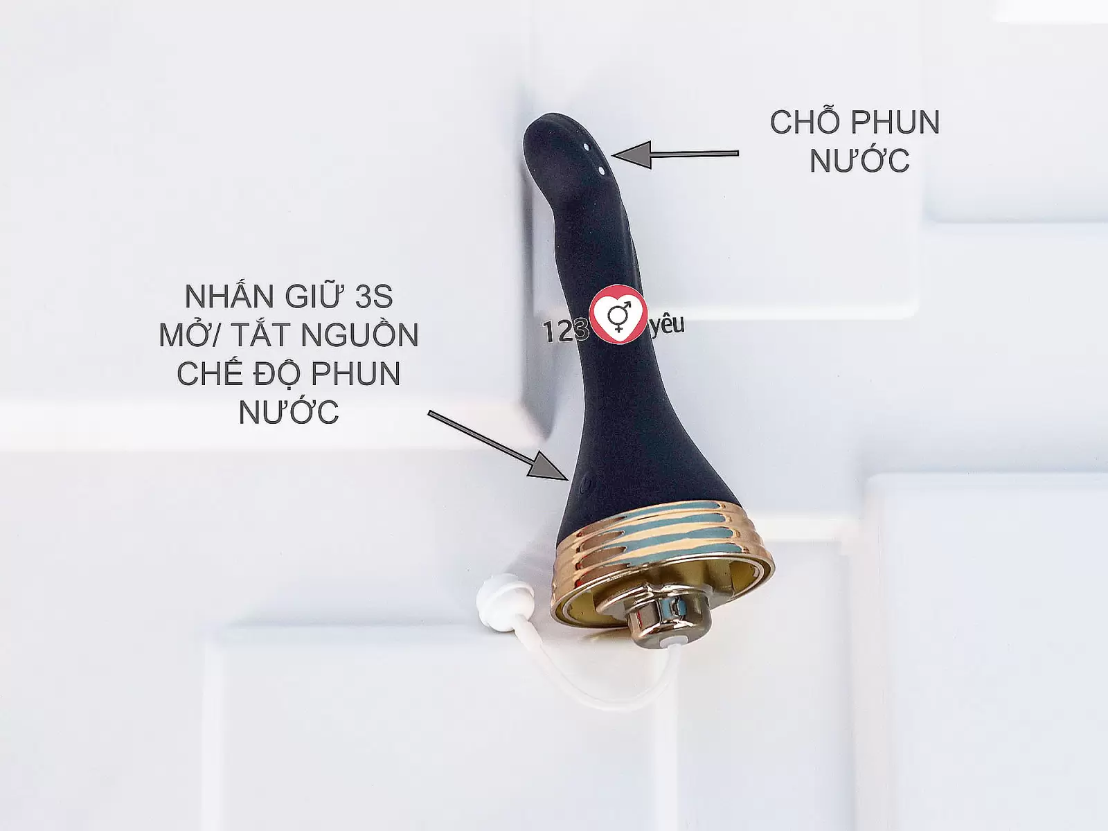 Máy rửa hậu môn Black công năng mạnh mẽ sạch sâu, an toàn