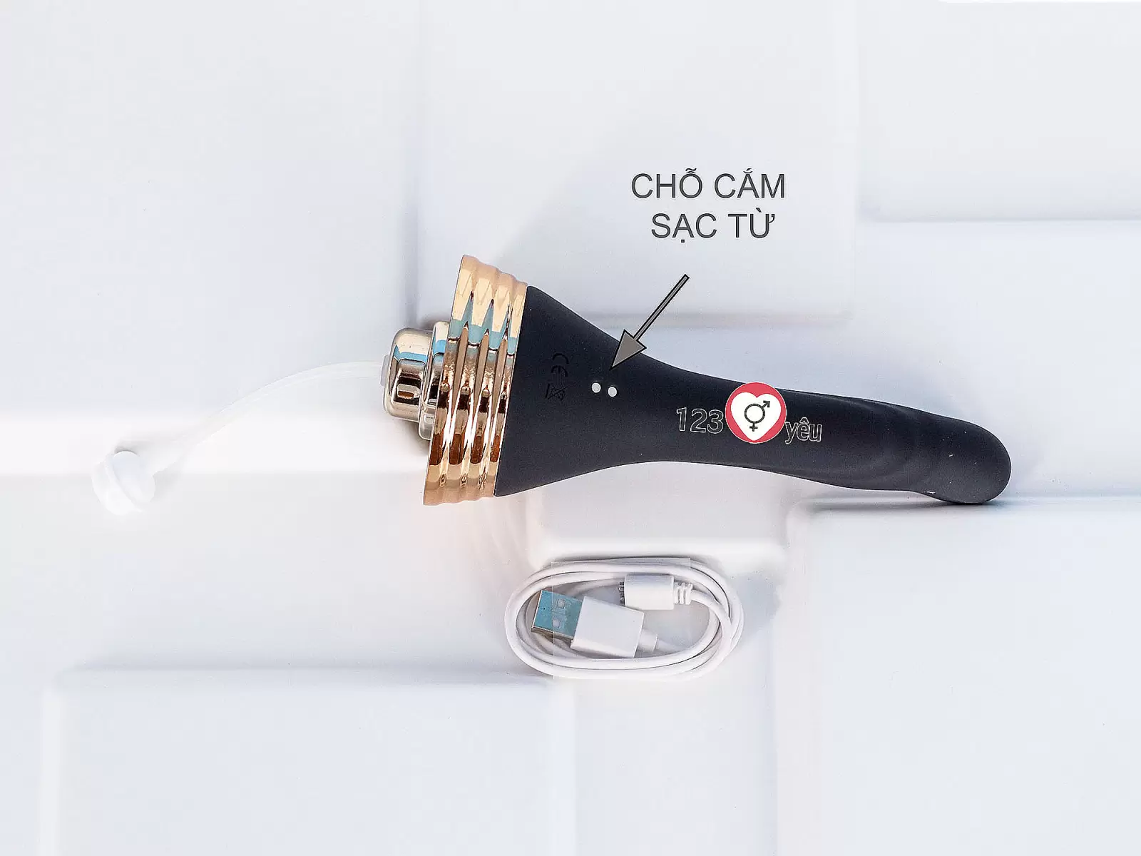 Máy rửa hậu môn Black công năng mạnh mẽ sạch sâu, an toàn