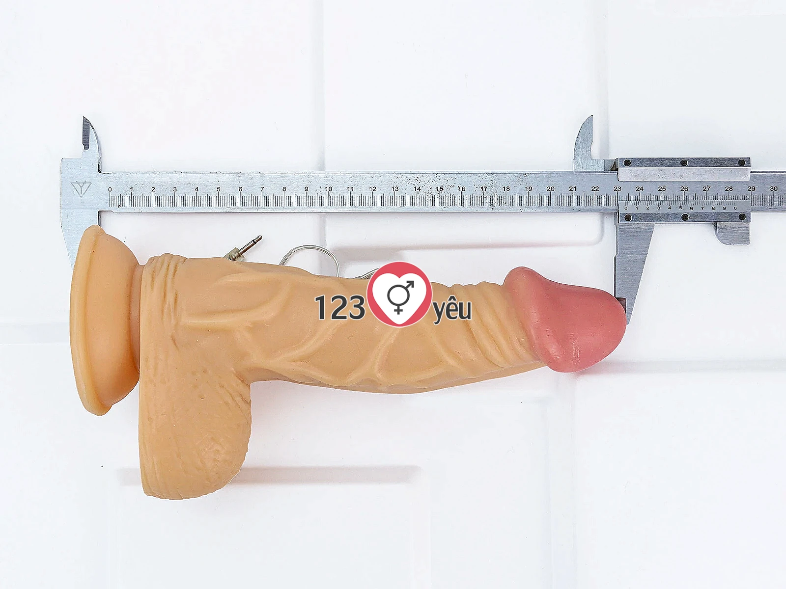 Dương vật giả cao cấp có đế Lovetoy 9inch hàng khủng rung mạnh