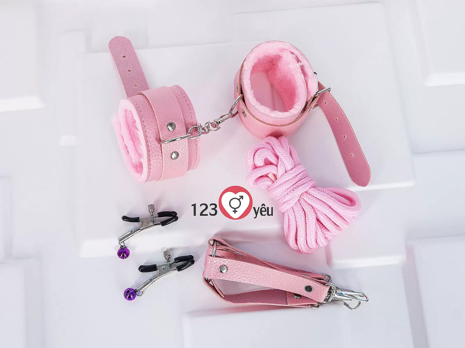 Bộ đồ chơi bạo dâm 10 món màu hồng gợi cảm