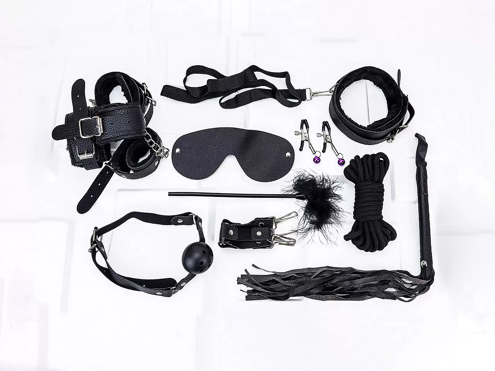 Bộ đồ chơi bạo dâm 10 món màu đen kích thích và mọi cảm xúc