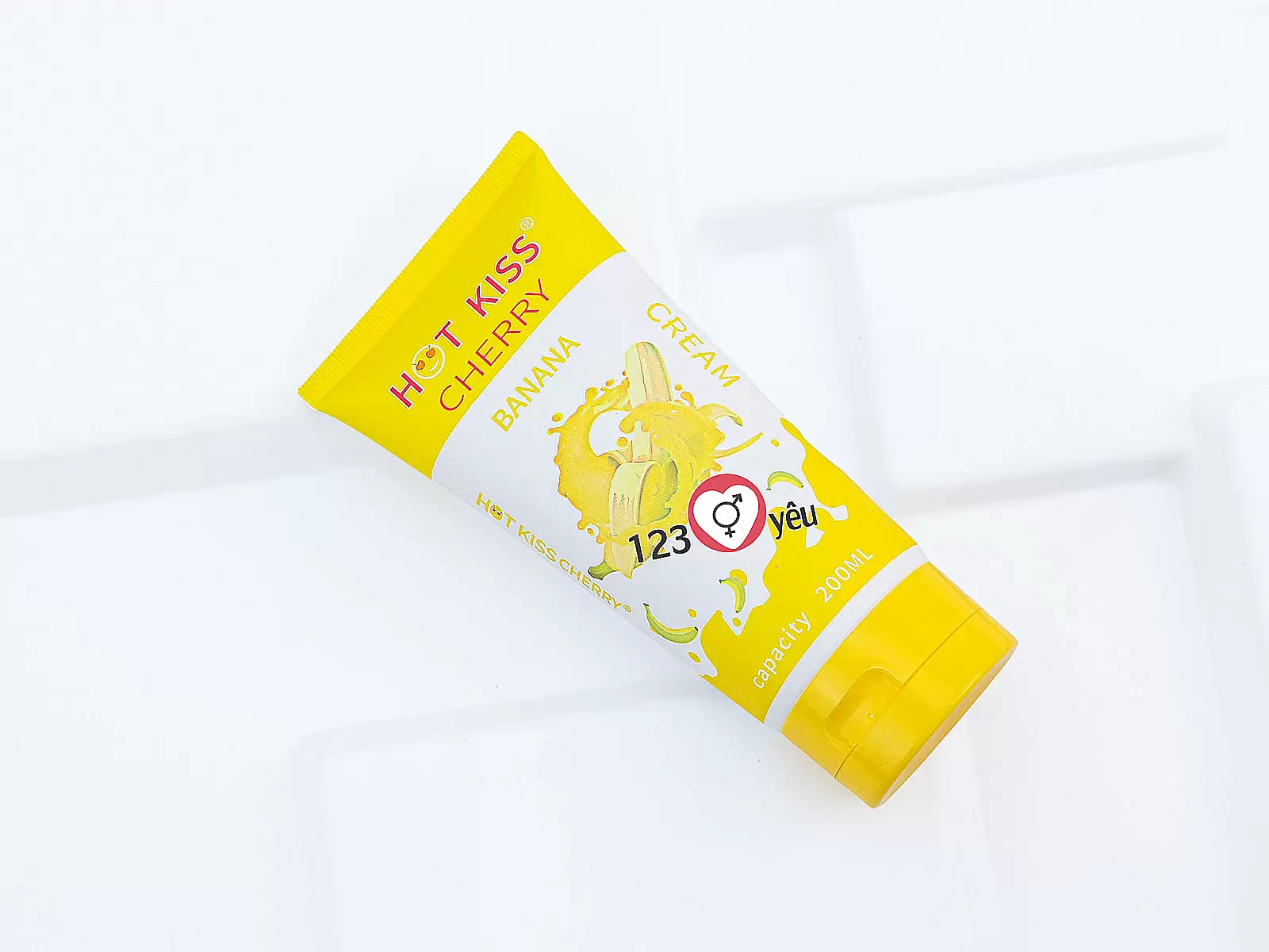 Gel Hot Kiss Hương Chuối chai lớn 200ml