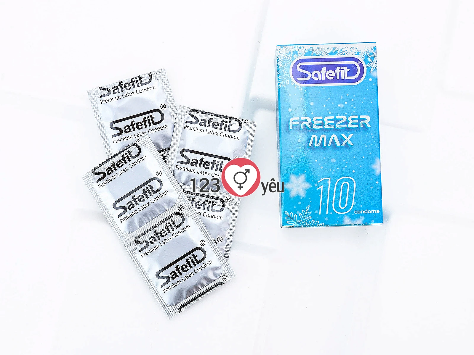 Bao cao su Safefit Freezer Max hương bạc hà mát lạnh tạo cảm giác sảng khoái và khác biệt