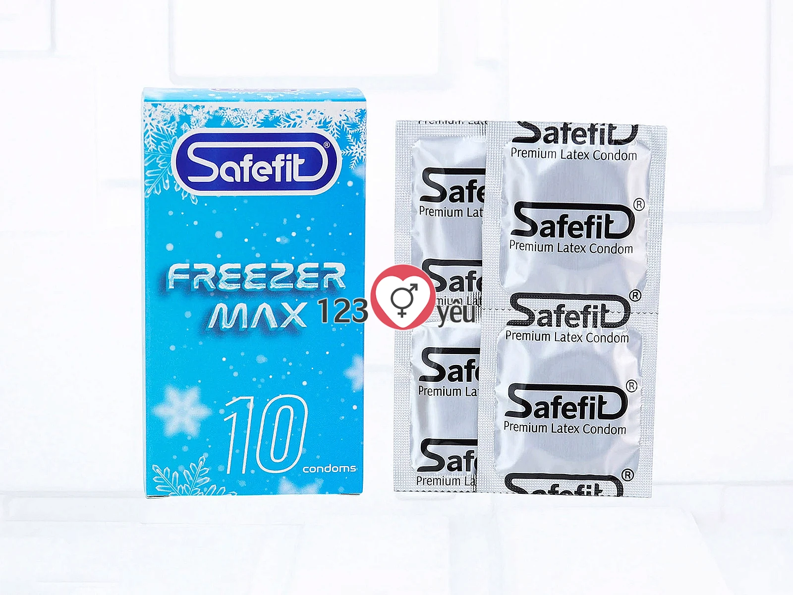 Bao cao su Safefit Freezer Max hương bạc hà mát lạnh tạo cảm giác sảng khoái và khác biệt