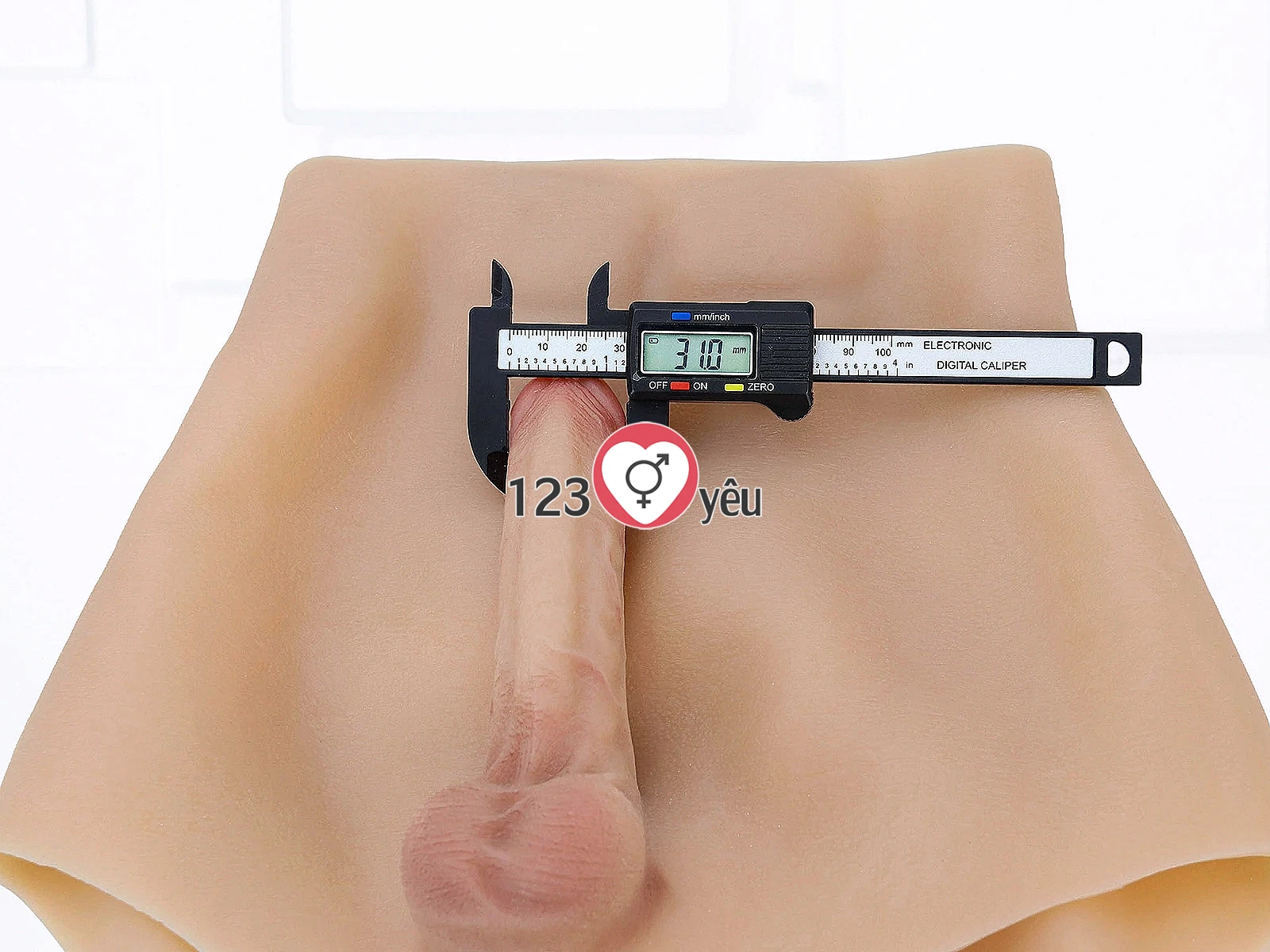 Quần dương vật giả size nhỏ đặc ruột siêu mềm có múi