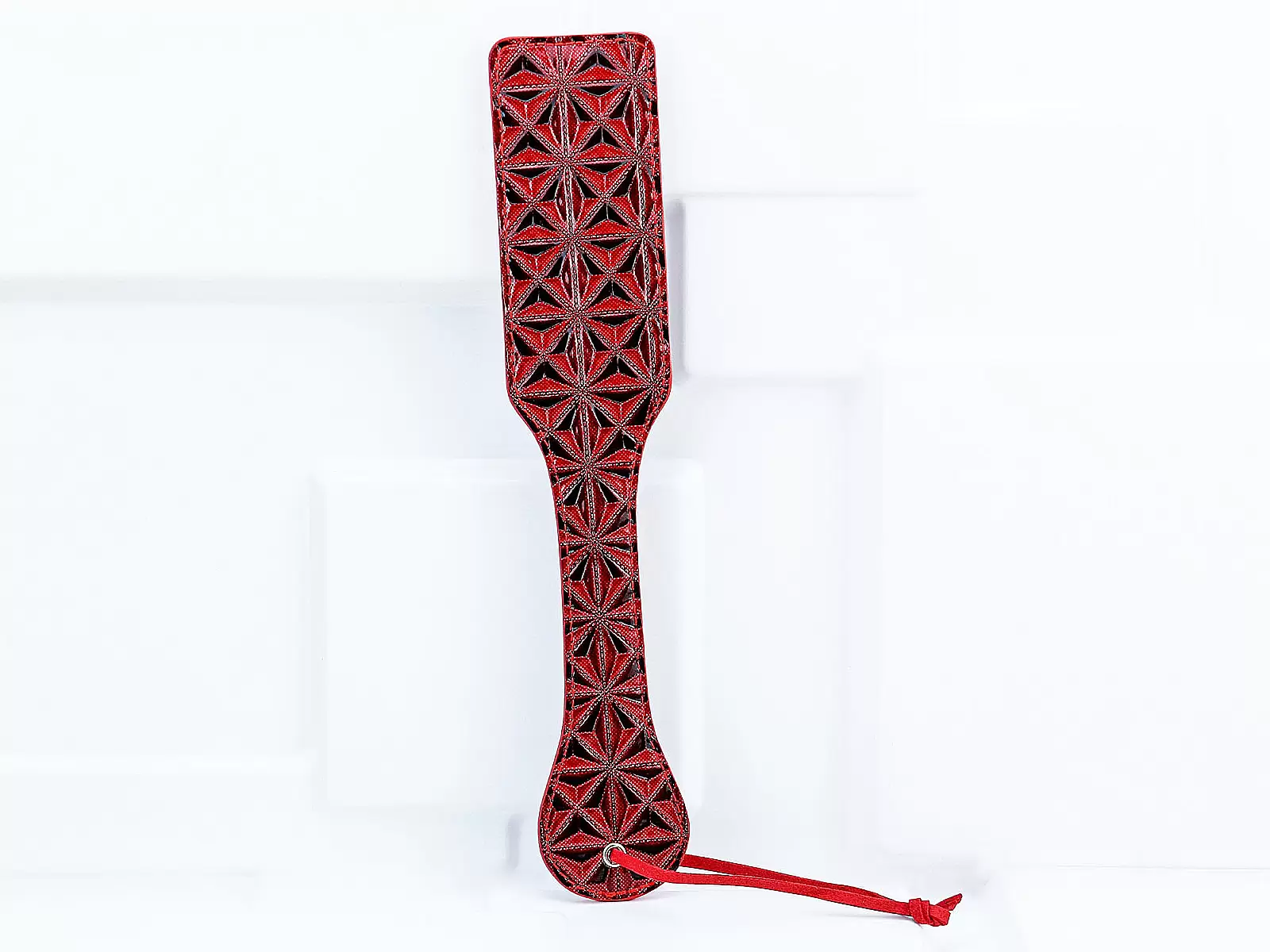 Đồ chơi bạo dâm cây phết mông màu đỏ kích thích cuộc yêu nồng cháy