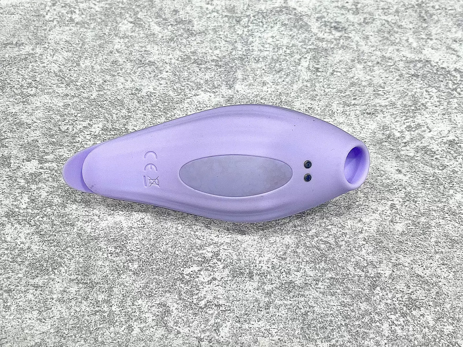 Thanh lý - Lưỡi liếm Vibrator rung hút nhỏ gọn hoạt động bình thường, bị dính keo dơ nhẹ