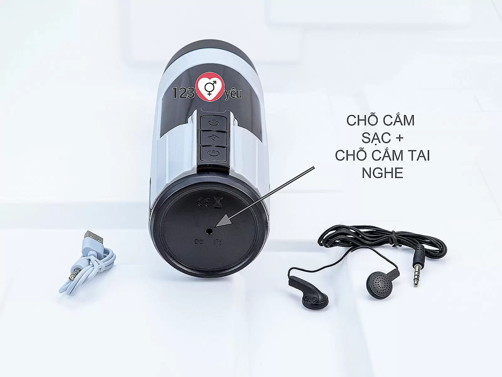 Cốc âm đạo giả Space rung, thụt, phát nhiệt,kèm tai nghe