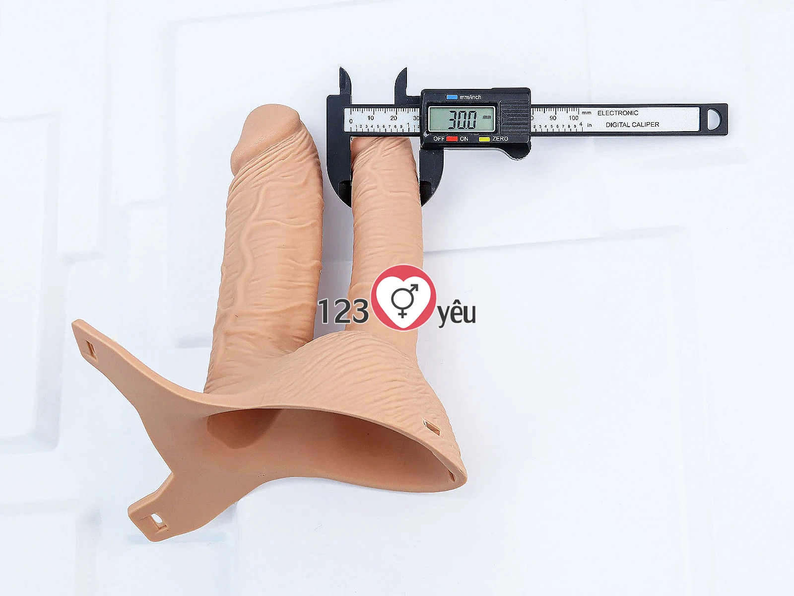 Dương vật giả có dây đeo Long Love 2 đầu kích thích