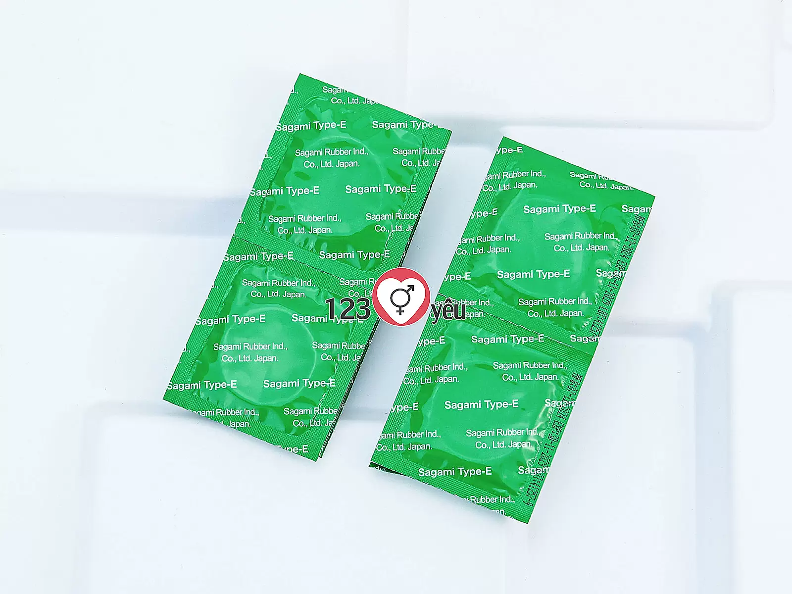 Bao cao su Sagami Xtreme White hàng Nhật