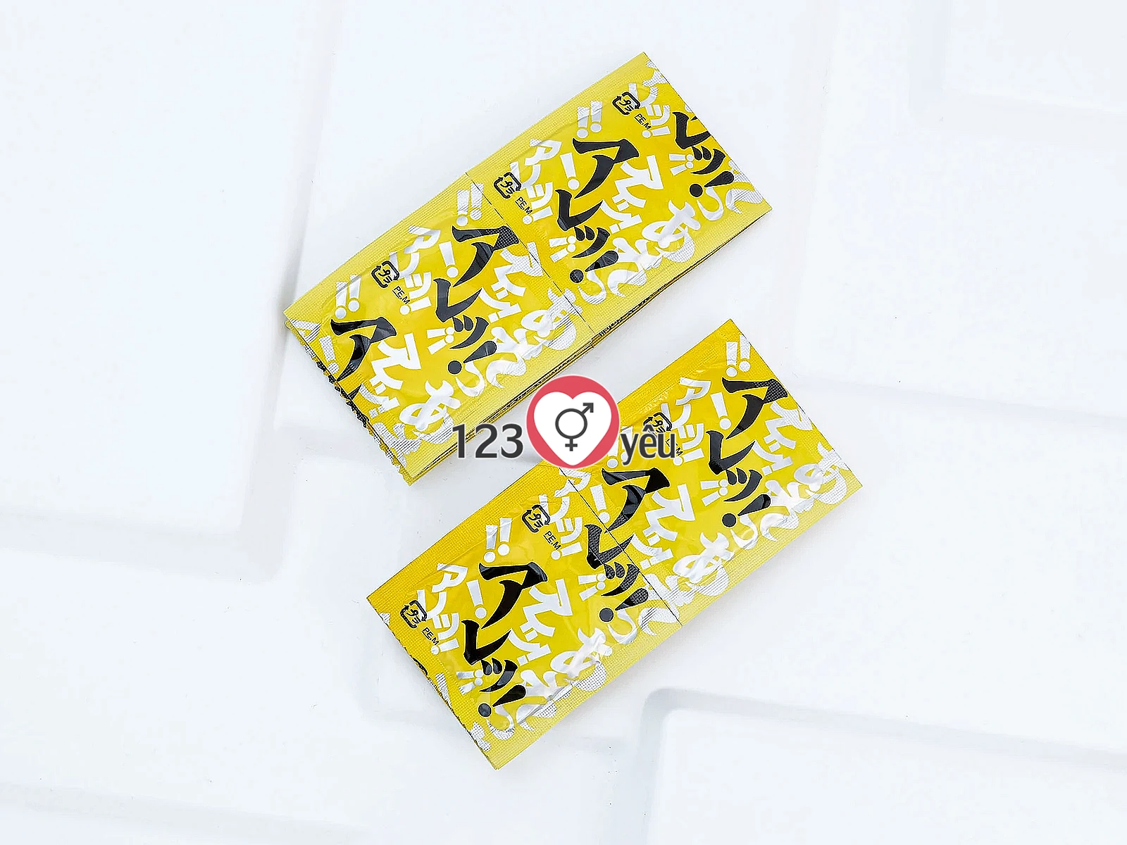 Hộp 10 bao cao su có gai Nhật Bản Sagami Xtreme ARE Siêu Mỏng
