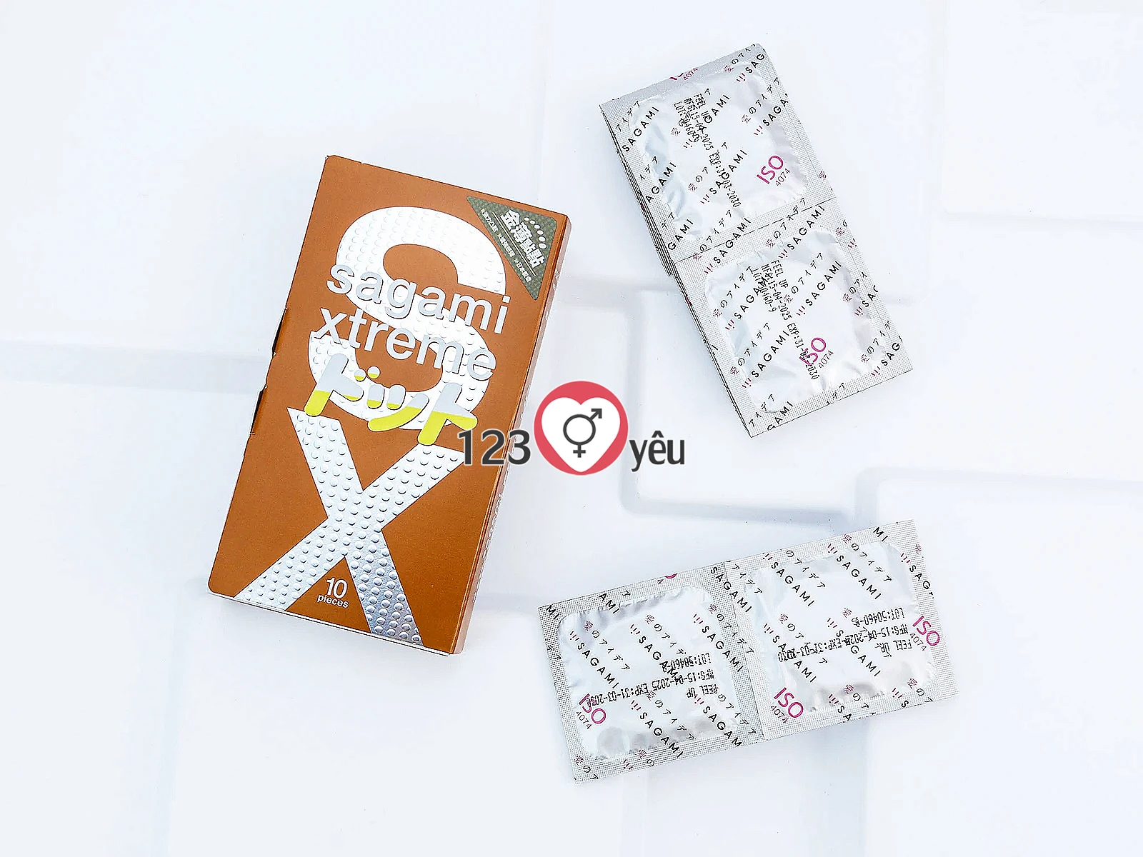 Bao cao su có gai Sagami Xtreme Feel Up 10 bao
