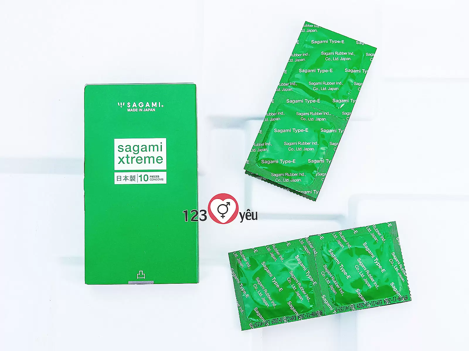 Bao cao su có gai Nhật Bản Sagami Xtreme Green Siêu Mỏng 10 bao