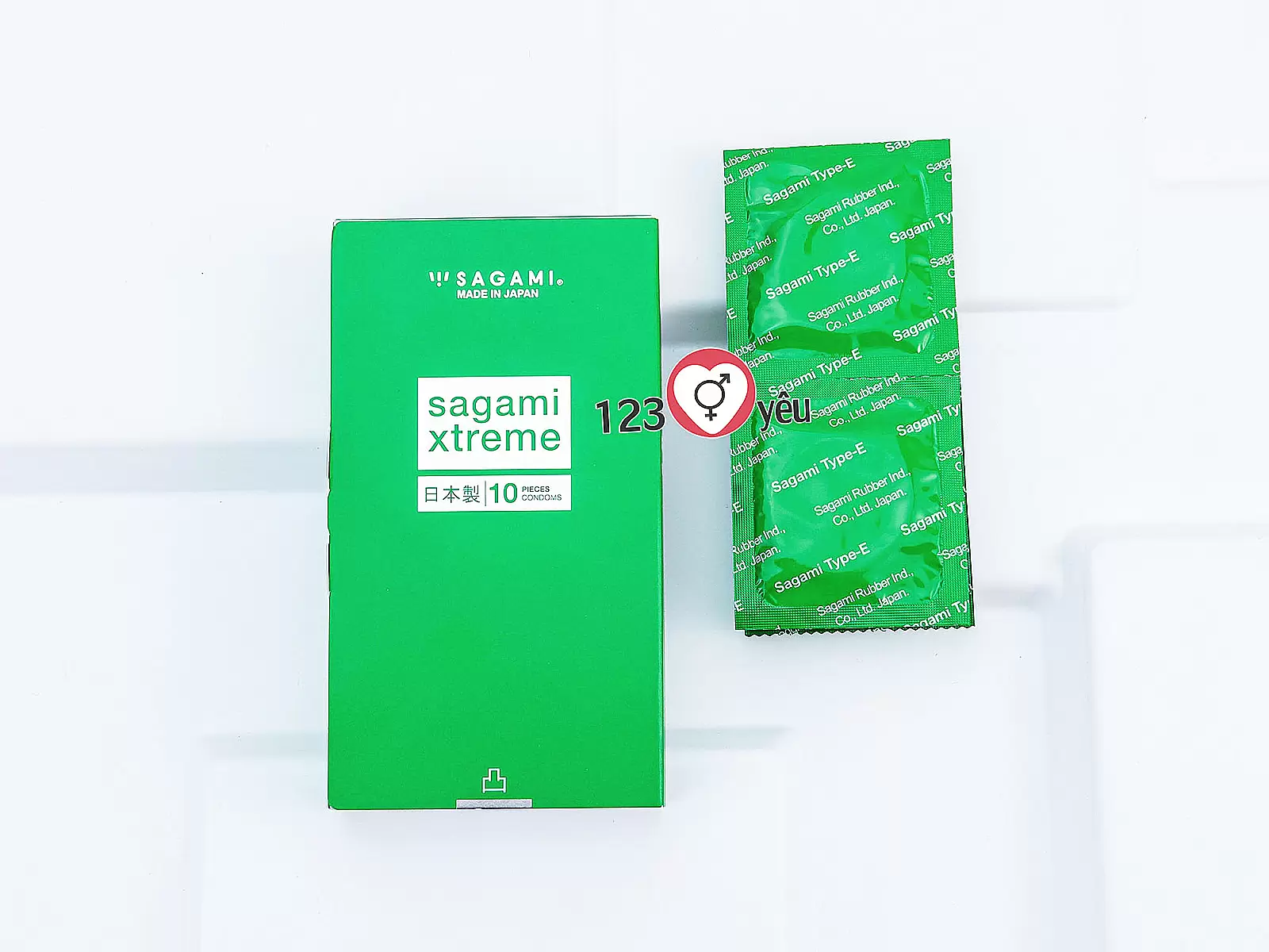 Bao cao su có gai Nhật Bản Sagami Xtreme Green Siêu Mỏng 10 bao