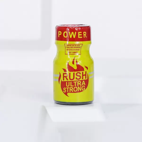 Chai hít Rush Ultra Strong Yellow 10ml tăng cảm giác khoái cảm