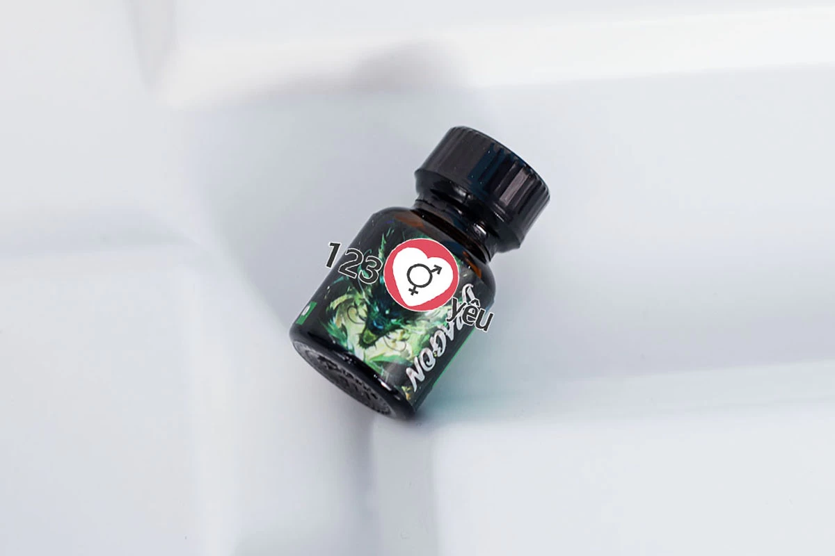 Chai hít Popper Dragon 10ml tăng hưng phấn cho gay