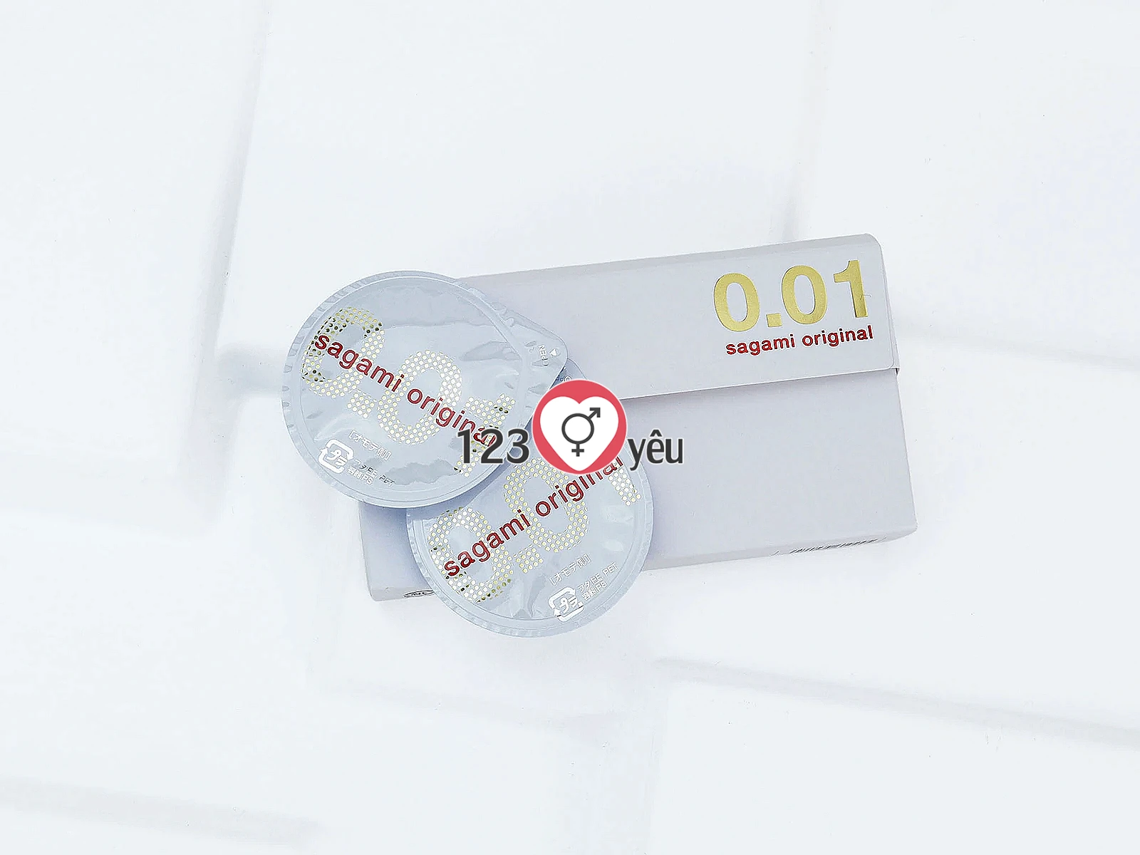 Bao cao su Sagami Original siêu mỏng 0.01 mm, cảm giác chân thật như không đeo