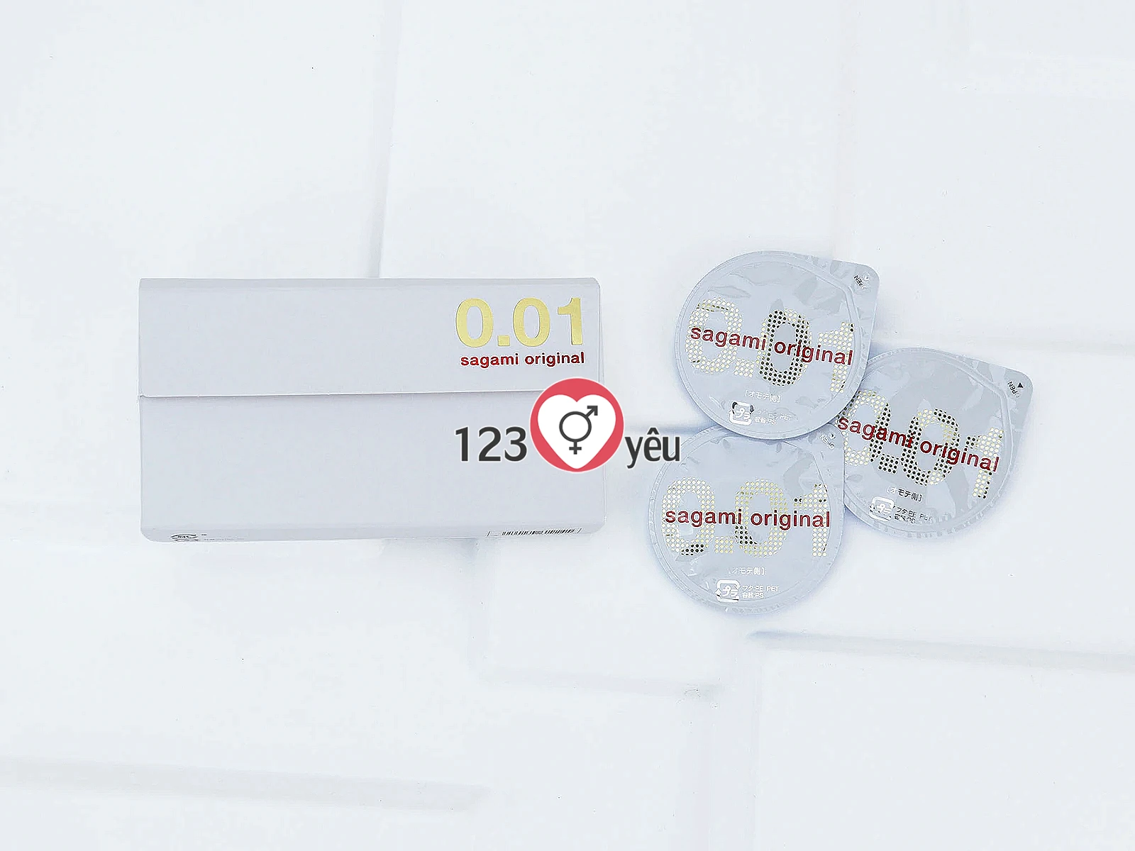 Bao cao su Sagami Original siêu mỏng 0.01 mm, cảm giác chân thật như không đeo