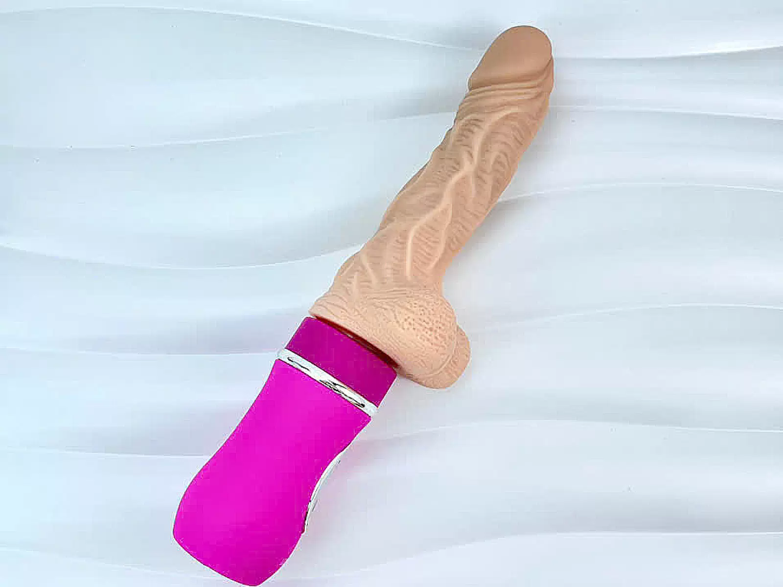 Thanh Lý - Dương vật giả Ailighter rung không thụt