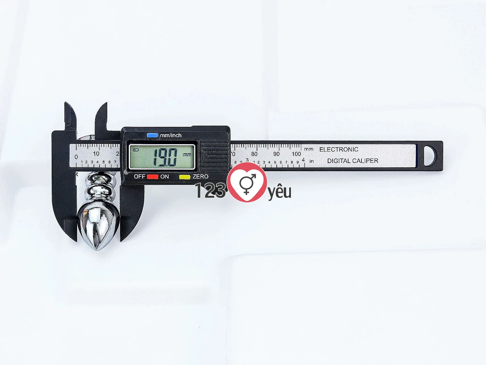 Đồ chơi kích hậu Inox xoắn ốc đuôi pha lê màu cam